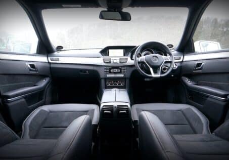 En bild på rena bilsäten